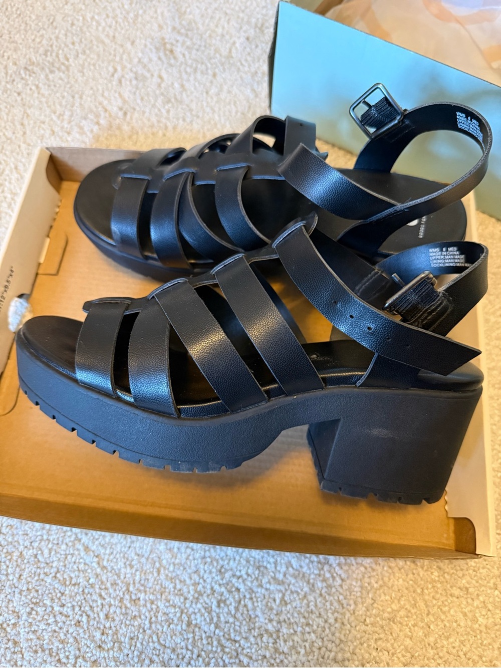 Kohl's Black Strappy Chunky Platform Heels